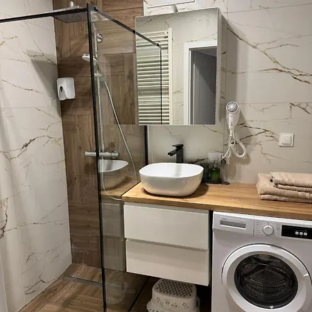 Free Parking Kwiatkowskiego View Riverside Fv Apartman Rzeszów