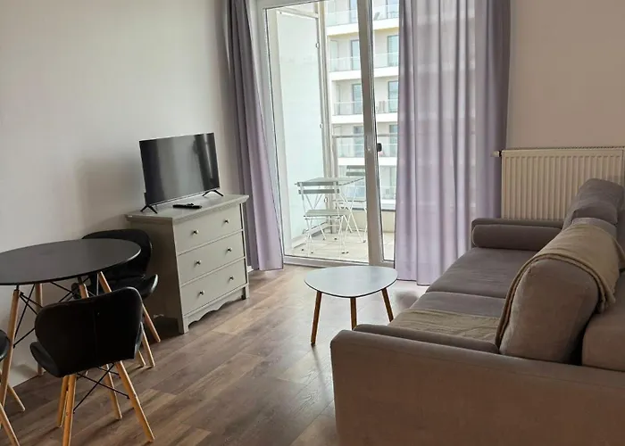 Free Parking Kwiatkowskiego View Riverside Fv * Rzeszów