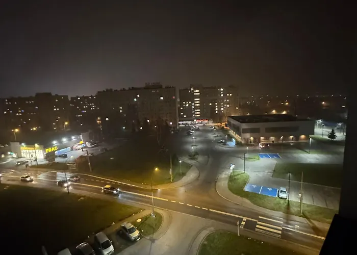 Free Parking Kwiatkowskiego View Riverside Fv *